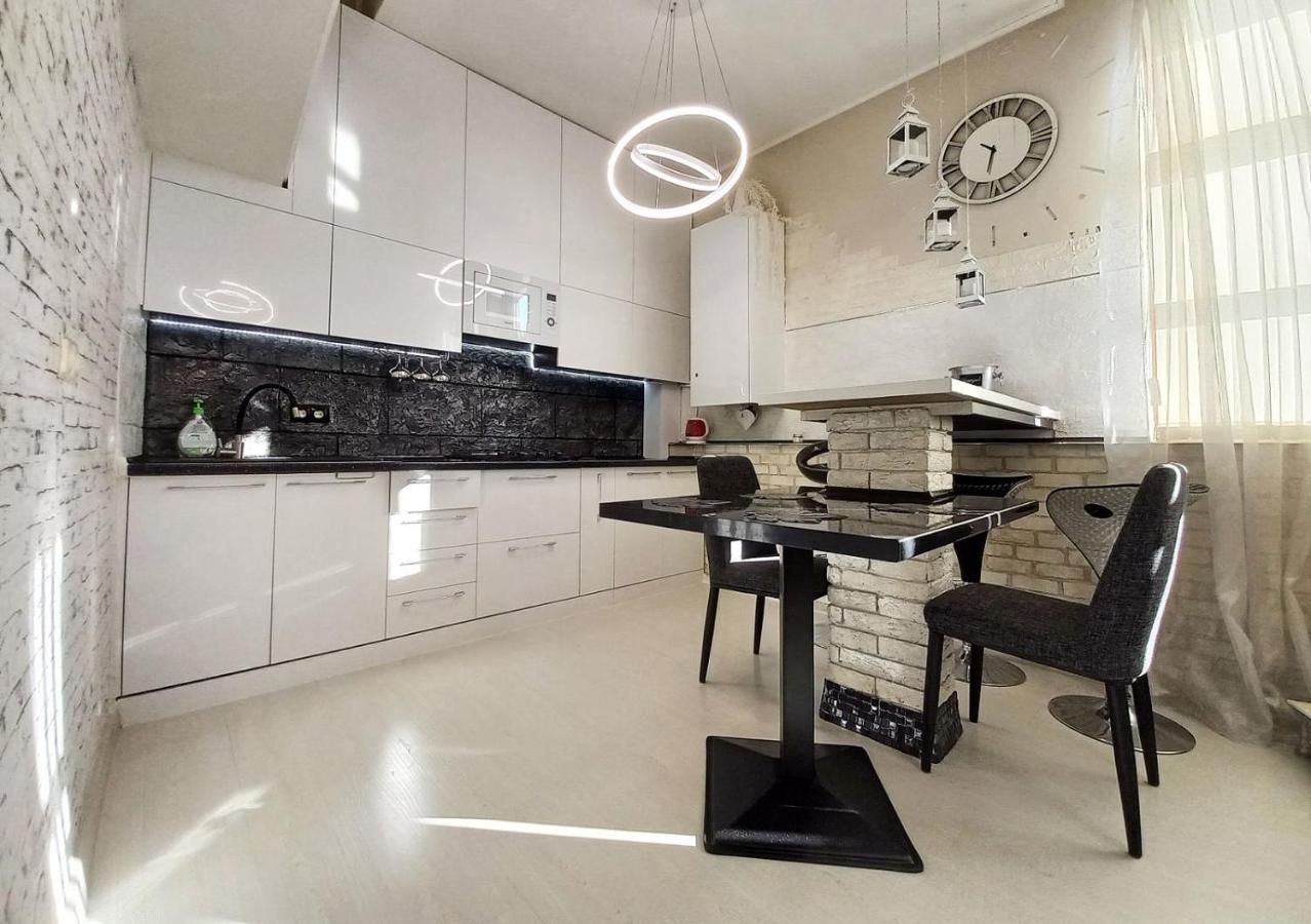 Apartment Penthouse Chişinau Exteriör bild