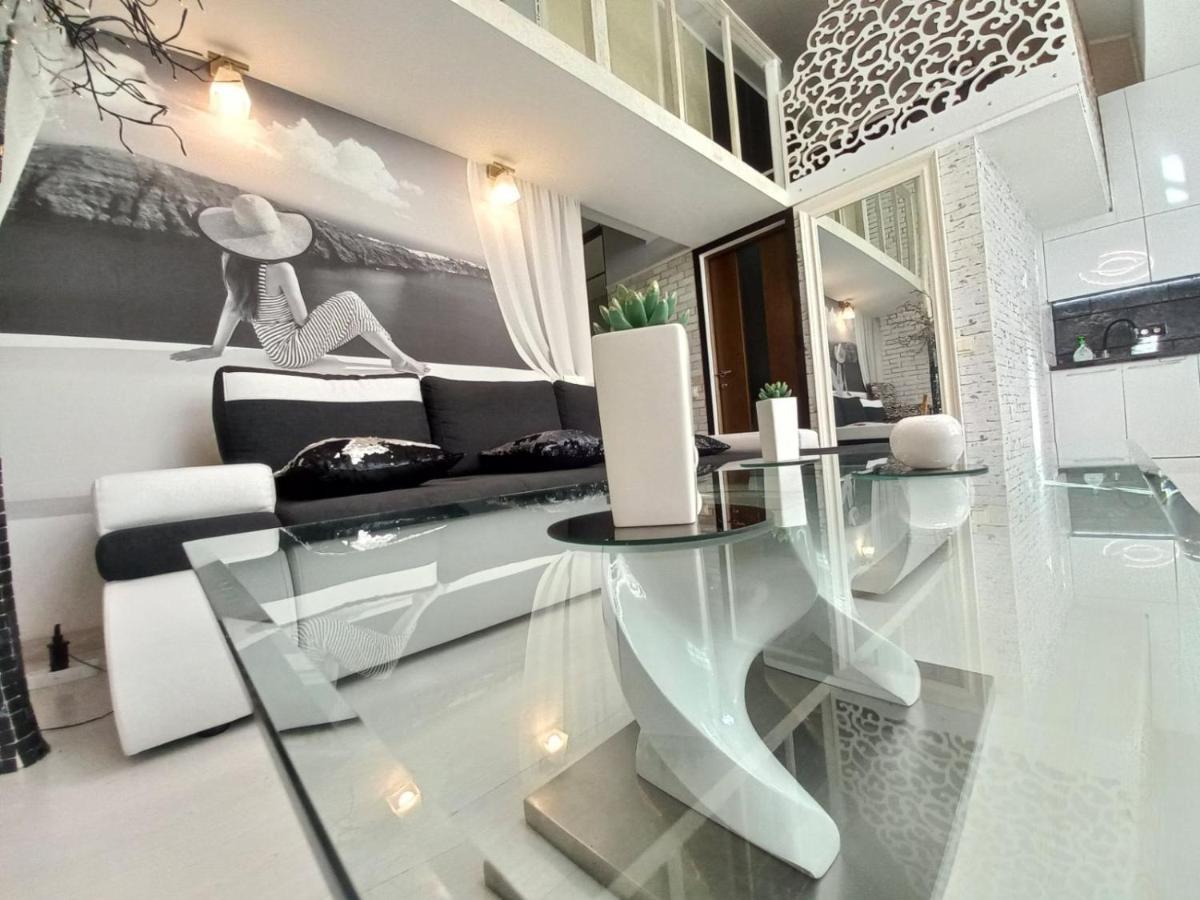 Apartment Penthouse Chişinau Exteriör bild