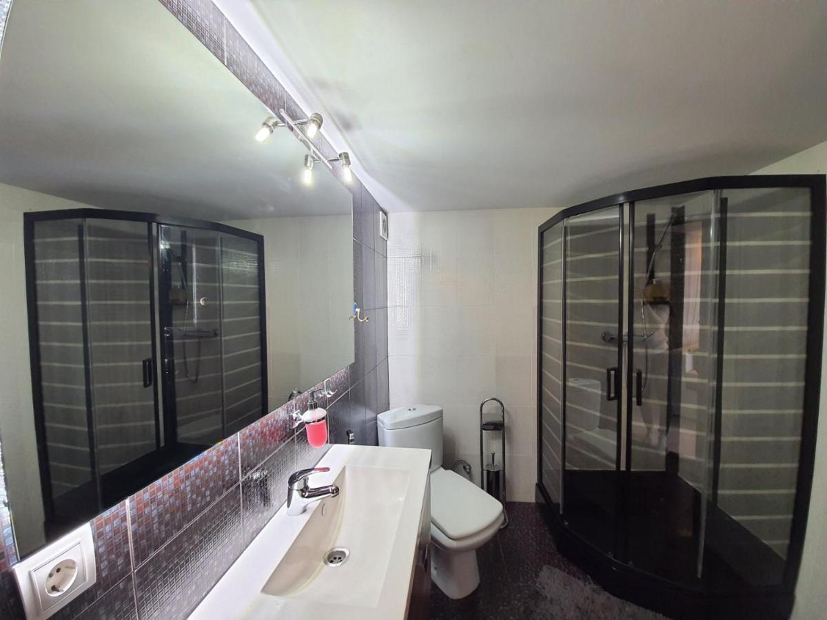 Apartment Penthouse Chişinau Exteriör bild