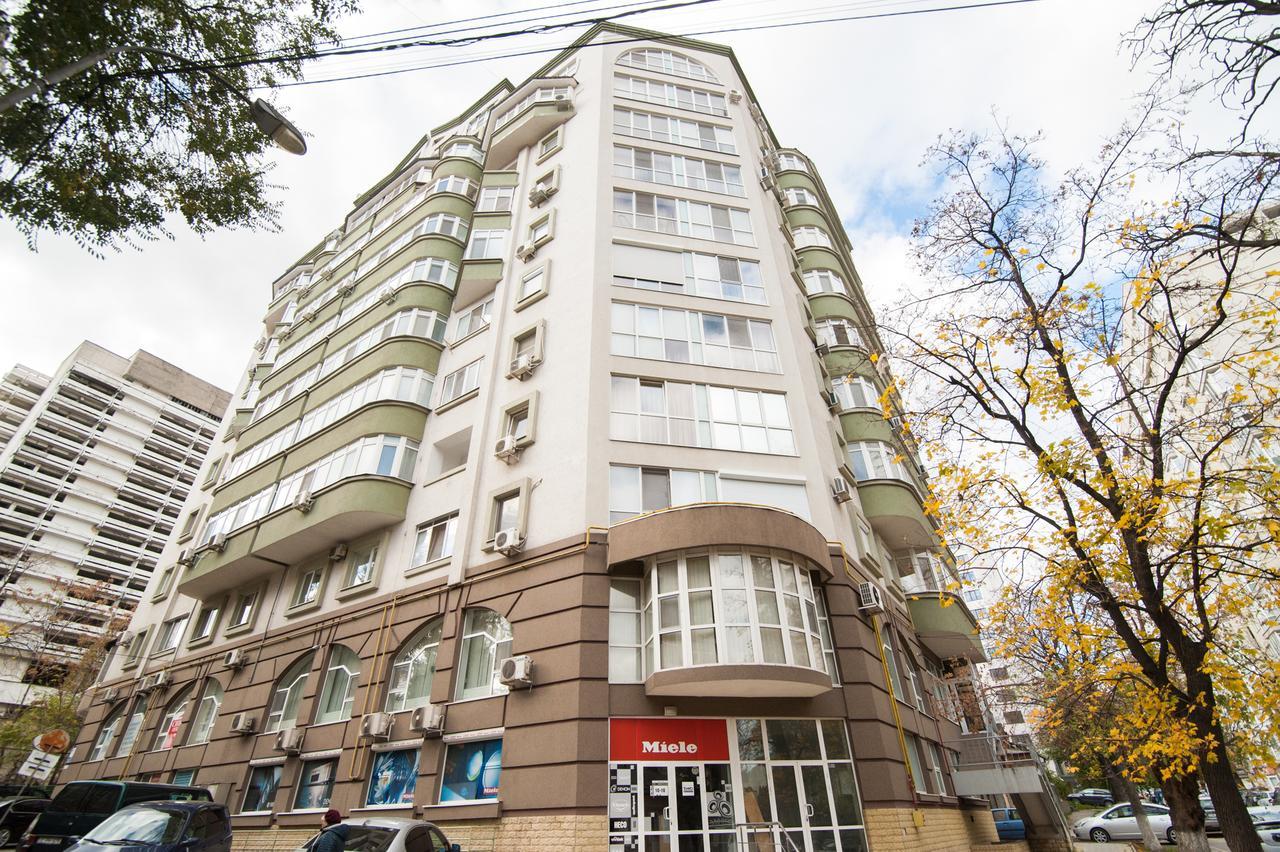 Apartment Penthouse Chişinau Exteriör bild