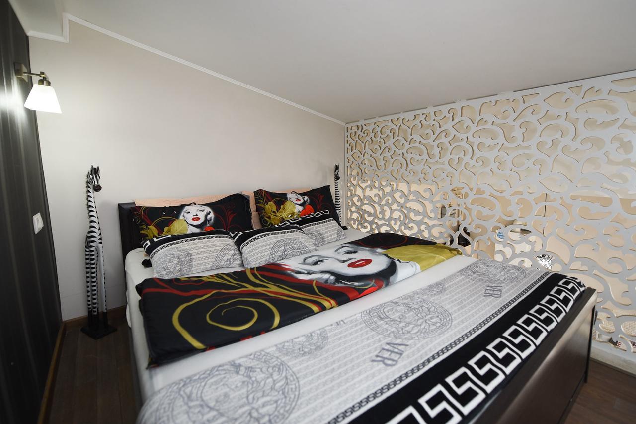 Apartment Penthouse Chişinau Exteriör bild